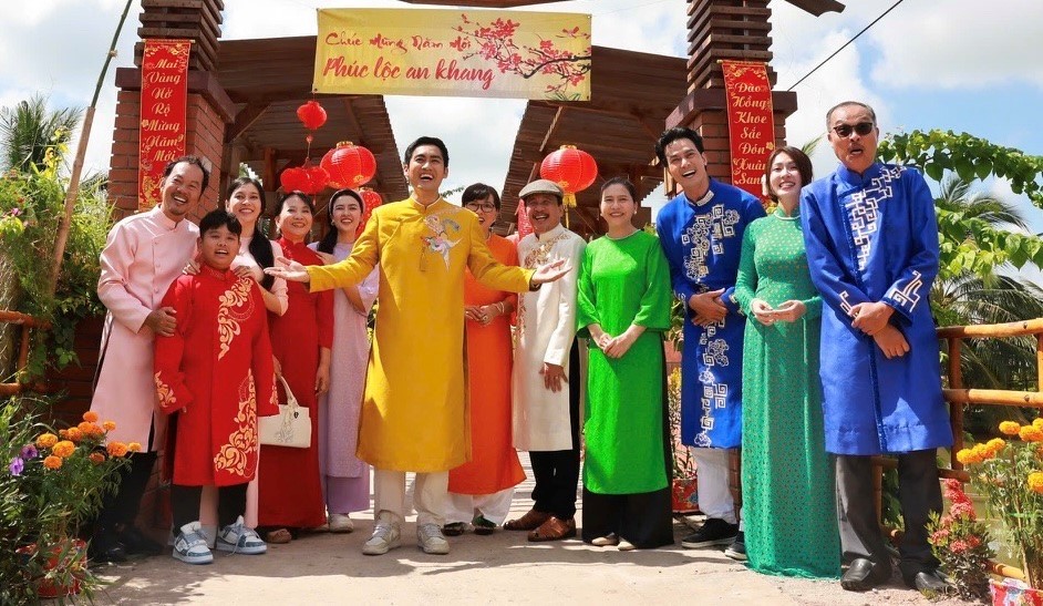 ĐÓN XEM PHIM TẾT "MÙA THƯƠNG NHỚ" PHÁT SÓNG TRÊN HTVC THUẦN VIỆT LÚC 19H TỪ MỒNG 3 TẾT